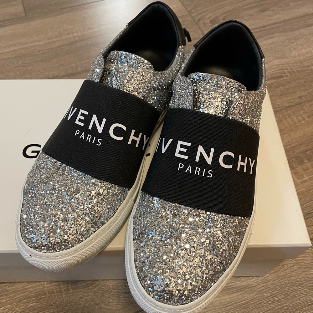 size 37.5 givenchy